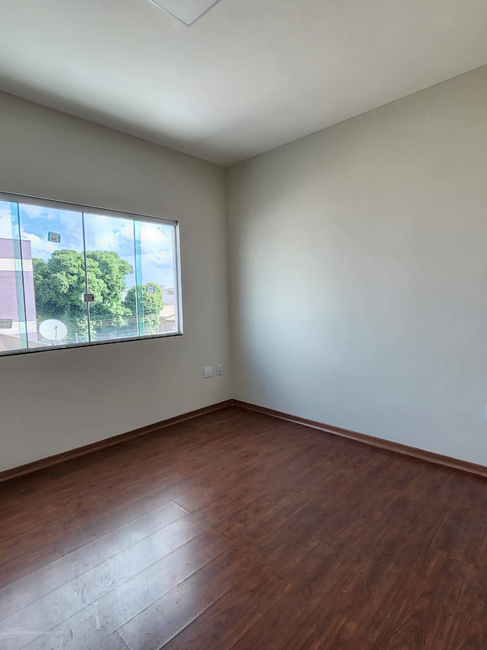 VENDO LINDO APARTAMENTO-JARDIM CAMBUÍ